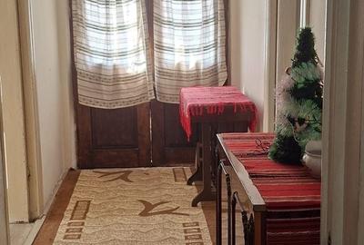 Casă cu 3 camere în Dobriceni