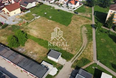 Teren Construcții intravilan de 495 mp, în Nord - 3