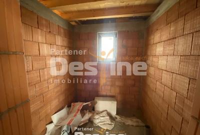 Casă individuală cu 6 camere cu Teren 500 Mp în Ciritei - 9