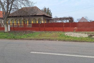 Casă individuală cu 3 camere cu Teren 1000 Mp în Teremia Mare