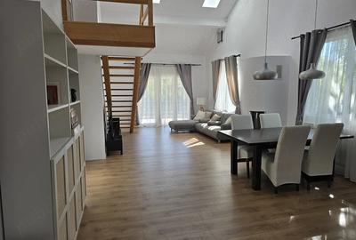 Casă cu Teren 1164 Mp în Central