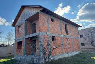 Casă individuală cu 5 camere cu Teren 377 Mp în Câmpineanca - 2