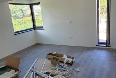 Apartament cu 2 camere în Trivale