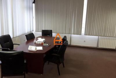 Birou, de 500 mp, în Nicolina - 2