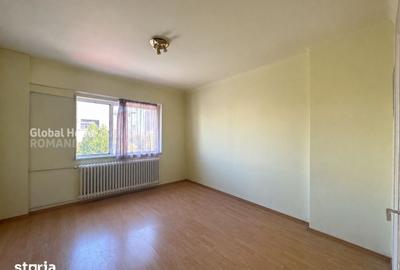 Casă cu 4 camere cu Teren 100 Mp în Vatra Luminoasă