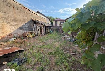 Casă cu 6 camere decomandat cu Canalizare în Bariera Vâlcii - 8