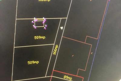 Teren de 3200 mp, în Giurgiului