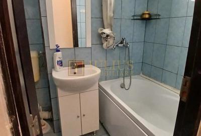 Apartament cu 2 camere semidecomandat în Dacia