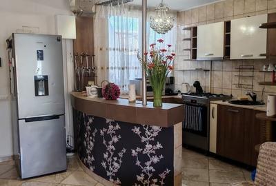Casă cu Teren 70 Mp în Barbu Văcărescu - 3