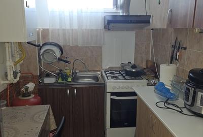 Garsonieră decomandată în Rahova
