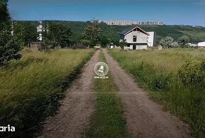 Teren de 536 mp, în Rediu