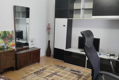 Garsonieră semidecomandată în Complex Studențesc