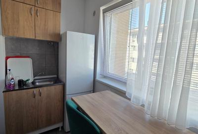 Apartament cu 2 camere semidecomandat în Central - 1