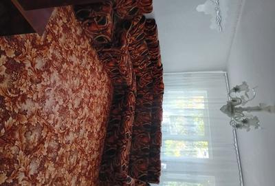 Casă cu 5 camere cu Teren 756 Mp în Central - 9