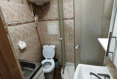 Garsonieră decomandată în Central