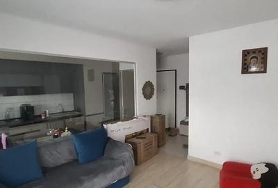 Garsonieră decomandată, mobilată în Giulești