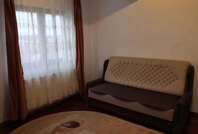 Apartament cu 2 camere decomandat, mobilat în Tătărași