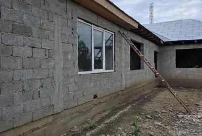 Casă cu Teren 1200 Mp în Schela - 6