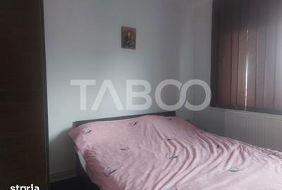 Apartament cu 3 camere decomandat, mobilat în Valea Aurie - 2