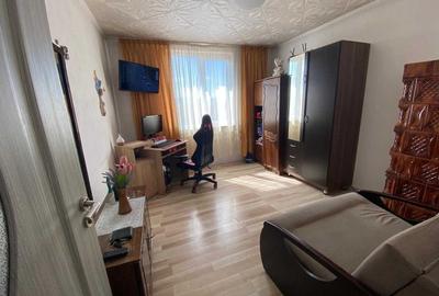 Apartament cu 2 camere decomandat în Hăghig - 1