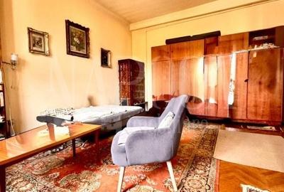 Apartament cu 3 camere semidecomandat în Central - 2