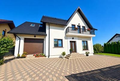 Casă individuală cu 4 camere cu Teren 500 Mp în Moara