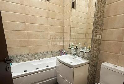 Apartament cu 6 camere decomandat în Faleză - 5