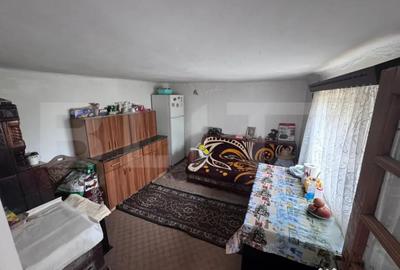 Casă cu 5 camere cu Teren 1400 Mp în Central