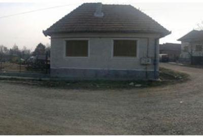 Teren de 36 mp, în Mândra - 3