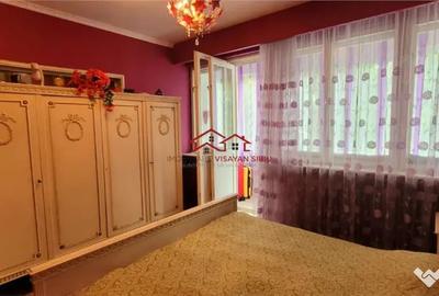 Apartament cu 3 camere decomandat în Ștrand - 9