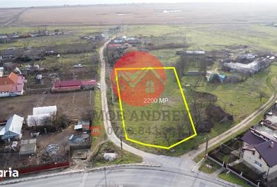 Teren de 2200 mp, în Murighiol