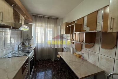 Apartament cu 3 camere decomandat în Central - 9