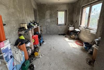 Casă individuală cu 7 camere cu Teren 2274 Mp în Târgșoru Vechi - 11