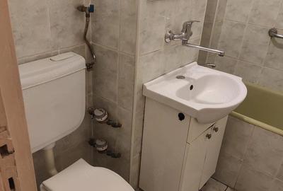 Garsonieră semidecomandată în Vest