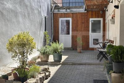 Apartament cu 2 camere decomandat, mobilat în Centrul Istoric