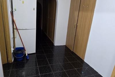 Apartament cu 3 camere decomandat în Central - 2