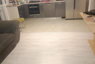 Apartament cu 3 camere decomandat în Central - 1