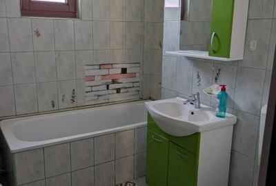 Apartament cu 2 camere decomandat în Florești - 8