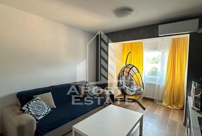 Apartament cu 3 camere semidecomandat în UMT