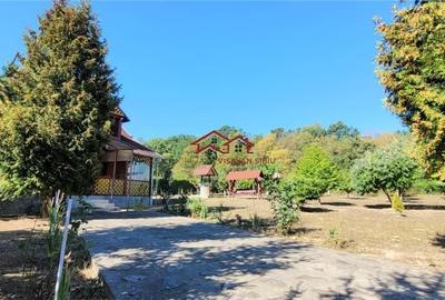 Casă cu 4 camere în Poplaca