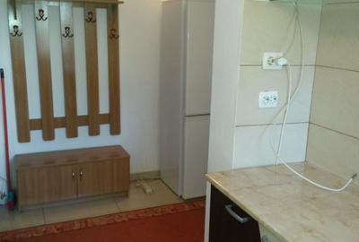 Garsonieră decomandată, mobilată în Ciarda Roșie