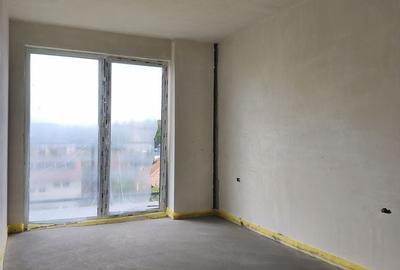 Apartament cu 4 camere în Central