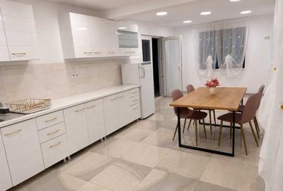 Casă cu 4 camere cu Teren 300 Mp în Ipotești - 10