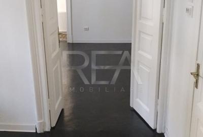 Casă cu 3 camere cu Canalizare în Dorobanți - 9