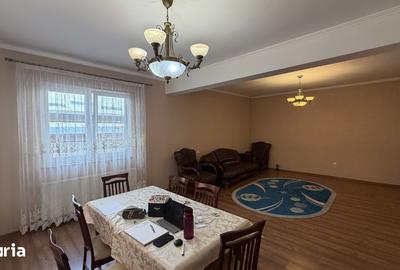 Casă cu 6 camere cu Teren 550 Mp în Central - 2