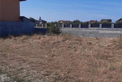 Teren de 350 mp, în Central