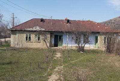 Teren de 1534 mp, în Greci
