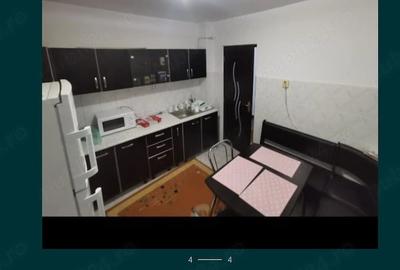 Apartament cu 3 camere semidecomandat în Crihala
