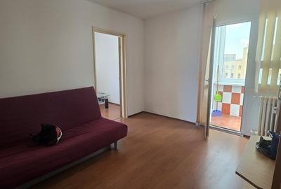 Apartament cu 2 camere semidecomandat în Alexandru Obregia