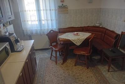 Apartament cu 4 camere decomandat în Calea Romanului - 1